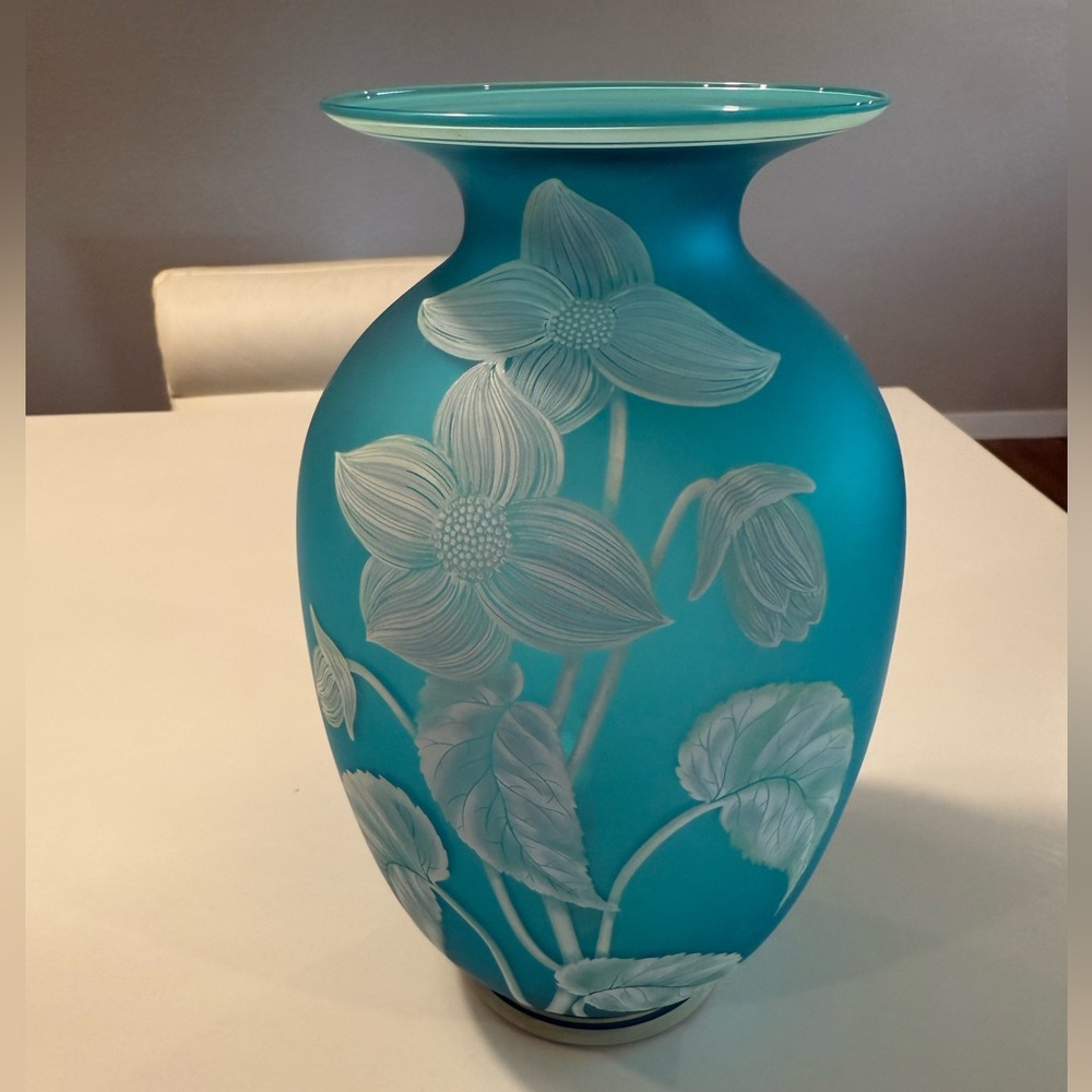 Vtg Fenton Vase Azure Blue Hand Blown Satin Finish Cincinnati Gallery Original